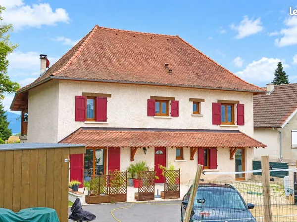 Belle maison dauphinoise rénovée