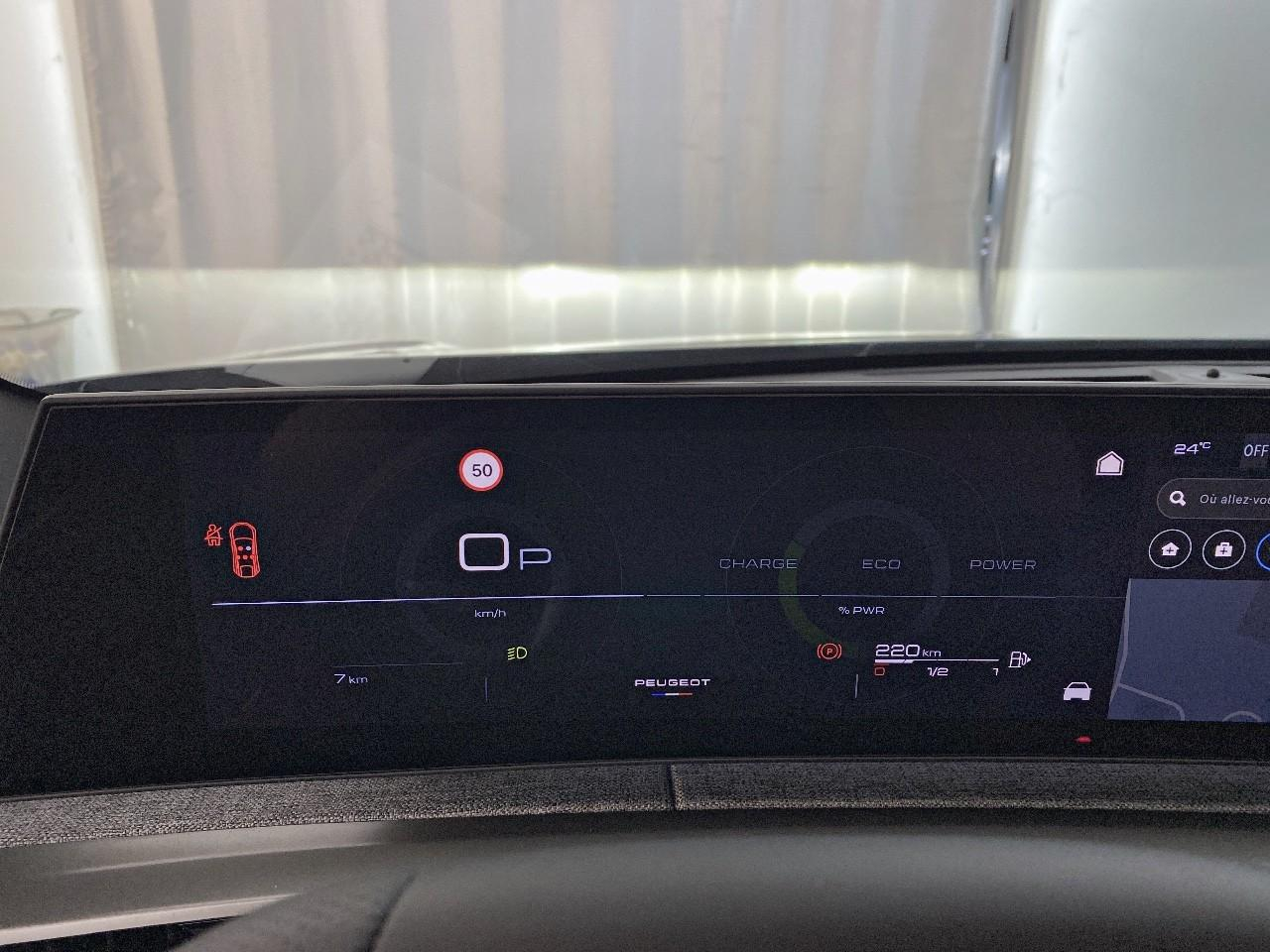 Peugeot 3008 hybrid 145 e-dcs6 gt — photo 13