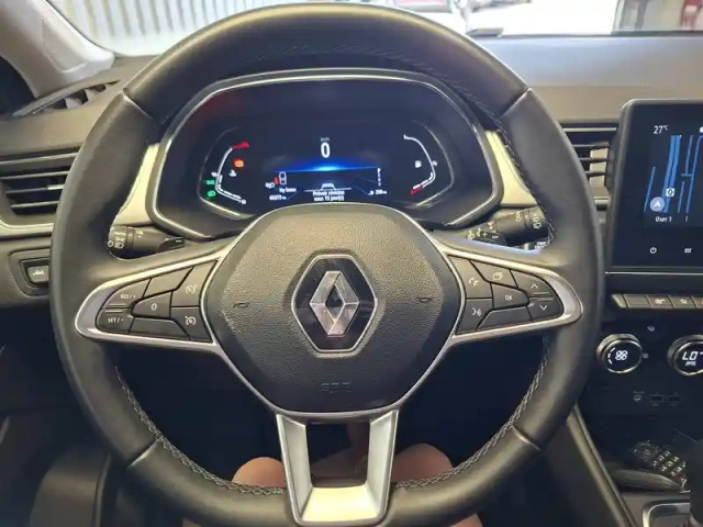 Renault Captur tce 155 edc fap — photo 35