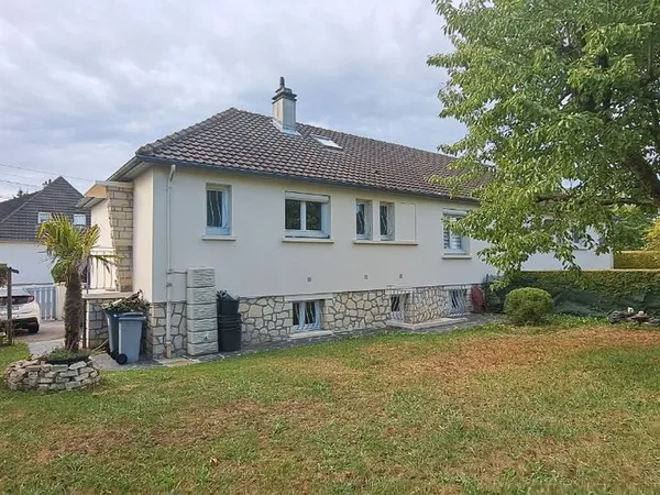 Maison de 103.6 M², Terrain 464 M²