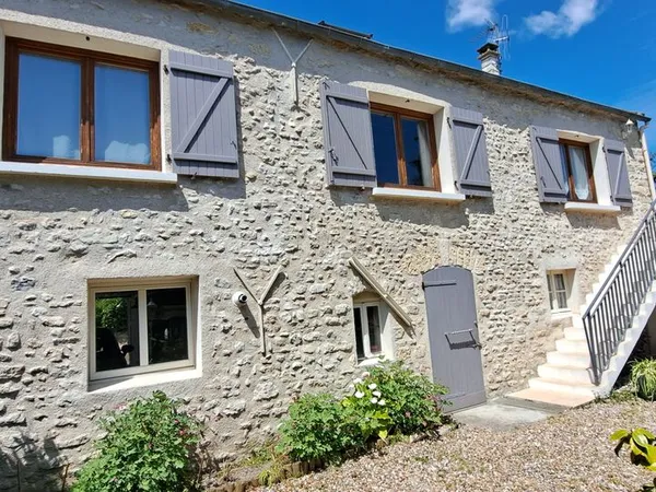 Maison ancienne en pierres