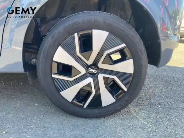 Dacia Sandero eco-g 100 gsr2 — photo 11