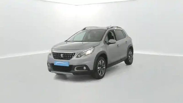 Peugeot 2008 bluehdi 100ch s&amp;s bvm6 — photo 12