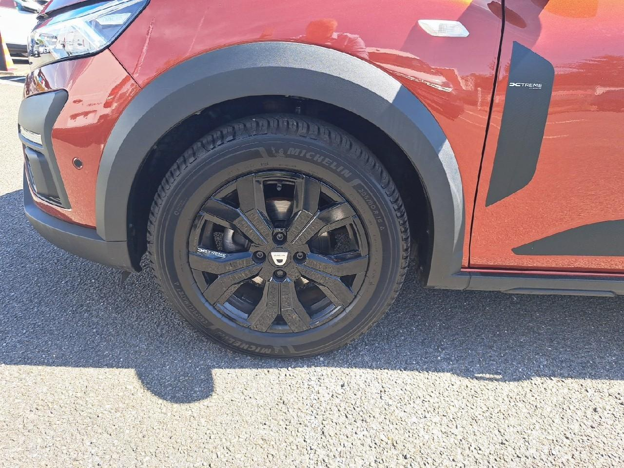 Dacia Jogger eco-g 100 5 places sl extreme + — photo 13