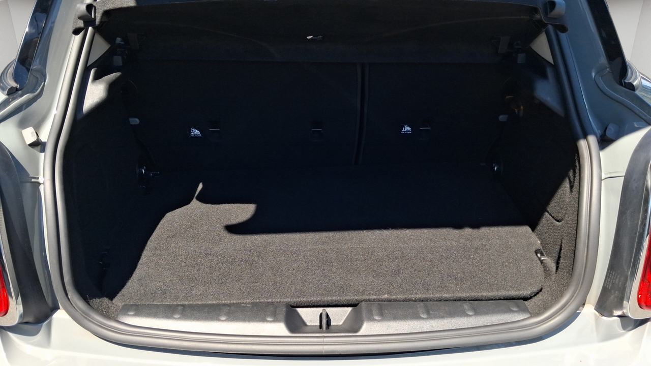Mini Hatch 5 Portes Cooper 136 ch BVA7 — photo 13