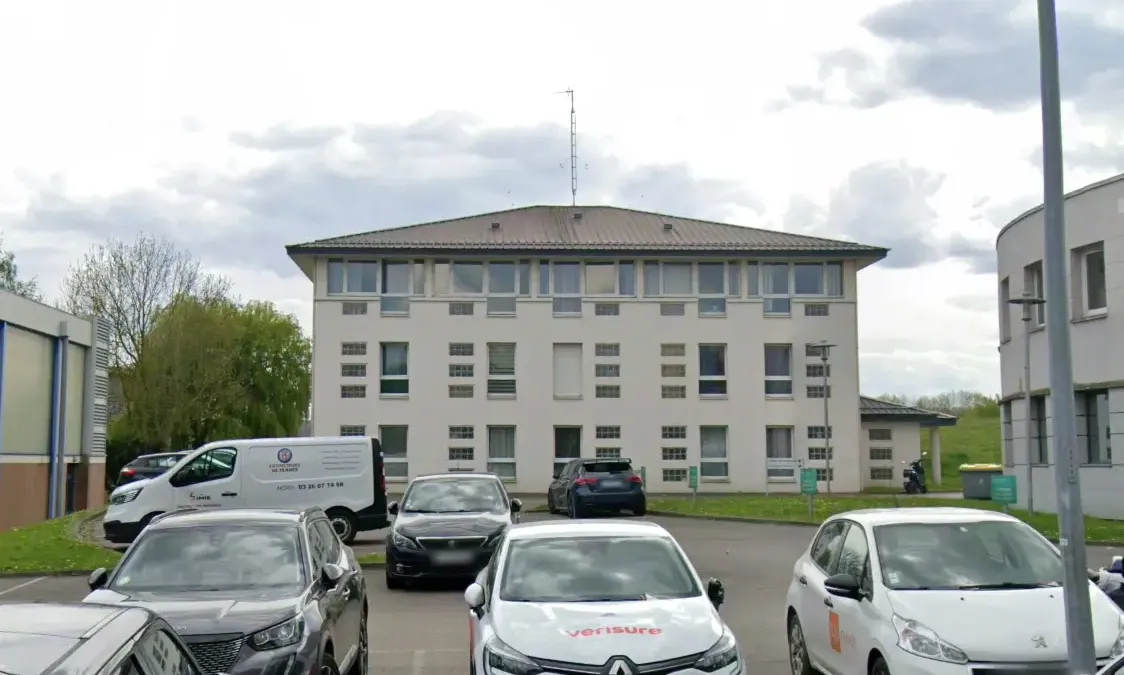 Photo 1
