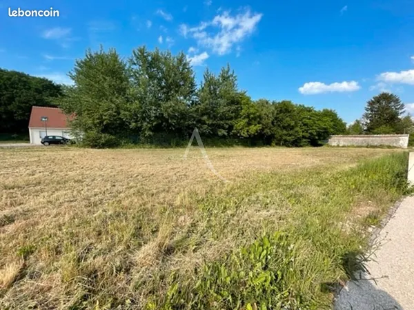Terrain 468 m² LE CHATELET EN BRIE