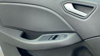 Renault Clio 1.5 dCi 100ch Evolution - 25 — photo 19