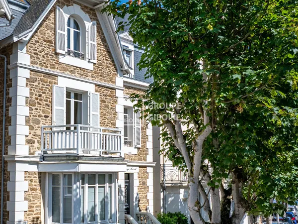 A VENDRE AGENCE GIBOIRE SAINT MALO MAISON SAINT MALO BORD DE MER PROXIMITE THALASSO