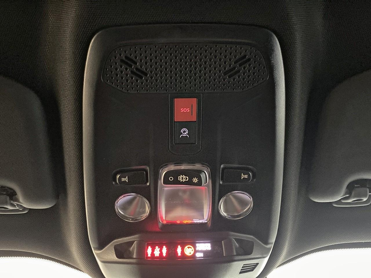Peugeot 2008 hybrid 145 ch e-dcs6 allure — photo 19