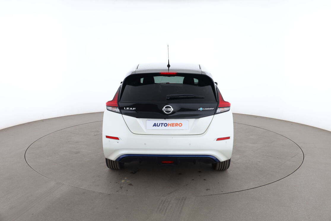 Nissan LEAF 40 kWh N-Connecta — photo 4