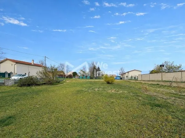 Terrain 622 m²