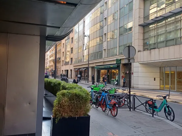 Loue parking 12m²