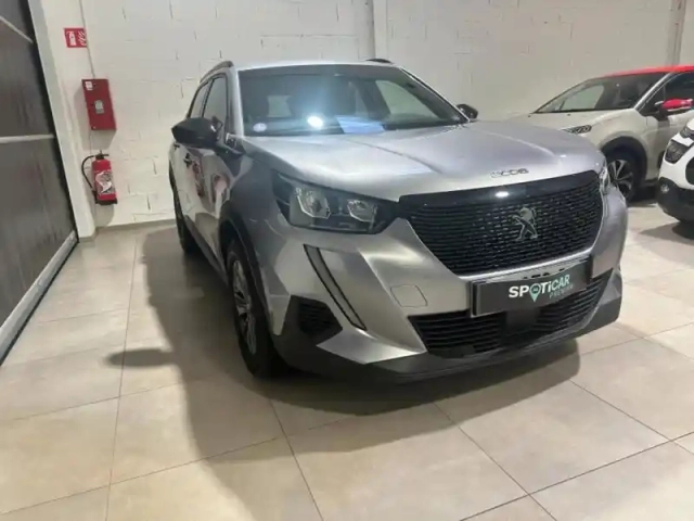 Peugeot 2008 1.2 puretech 100ch s&amp;s style — photo 3