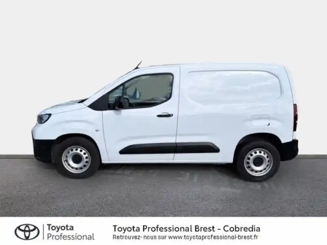 Toyota Proace city medium 100 d-4d start mc24 — photo 18