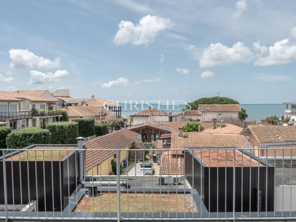 ANDERNOS , HYPER CENTRE VILLE, 300M² PANORAMIQUES