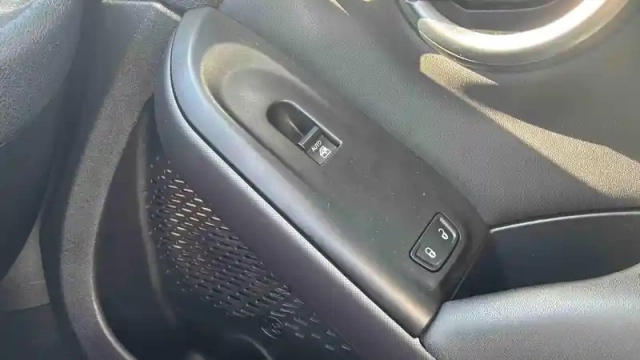 Fiat 500 x e-torq 1.6 110 ch — photo 37