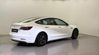 Tesla Model 3 Standard RWD Premium — photo 5