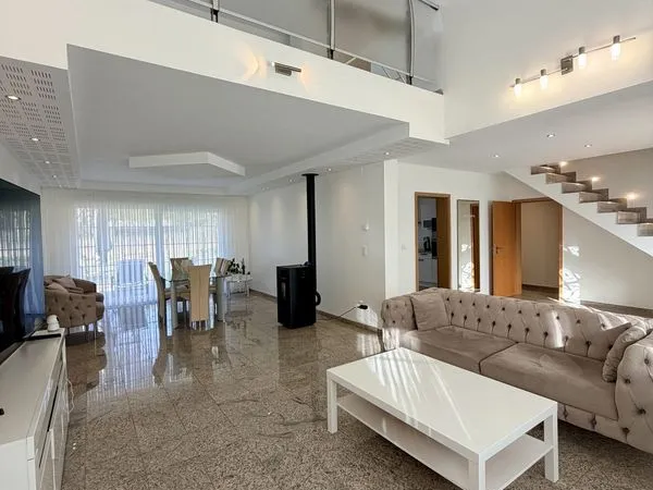 Maison 6 pièces 154 m²