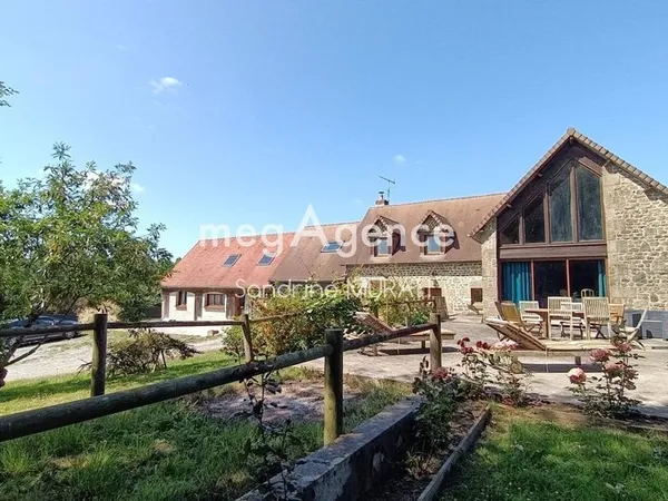 FERTE MACE - BAGNOLES DE L'ORNE - MAISON D'ARCHITECTE
