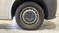 Renault Master F3500 L2H2 2.3 Blue dCi 135ch Confort Euro6 — photo 15