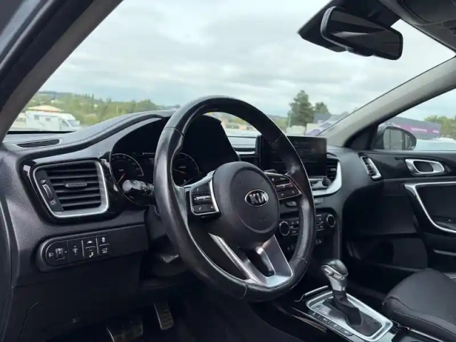 Kia Xceed 1.4 t-gdi 140ch premium dct7 — photo 14