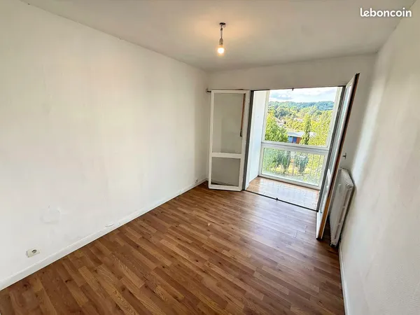 Appartement 4 pièces 76 m²