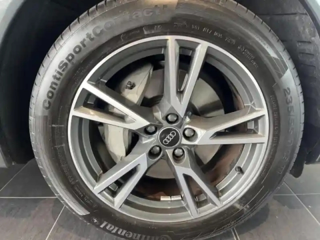 Audi Q5 sportback 50 tfsi e 299ch s line quattro s tronic 7 — photo 8