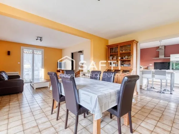 MONTREUIL JUIGNE, MAISON FAMILIALE 5 CHAMBRES