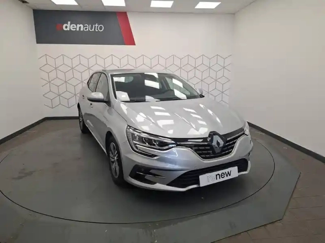 Renault Megane mégane iv berline tce 140 fap - 21n — photo 7