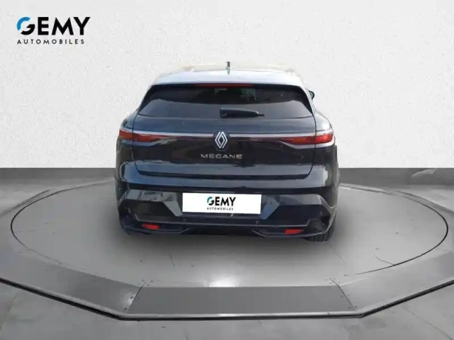 Renault Megane e-tech ev60 220 ch super charge — photo 5