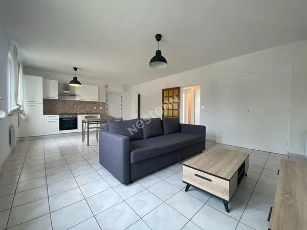 Maison composée de 4 logements à Ménéac (56490)