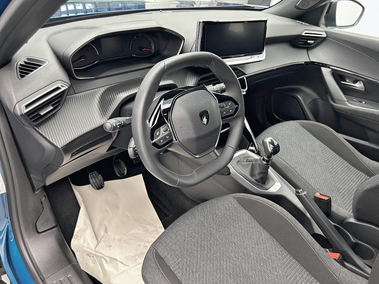 Peugeot 2008 100 s&s bvm6 style — photo 9
