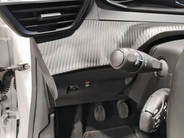 Peugeot 208 bluehdi 100 s&amp;s bvm6 active pack — photo 16