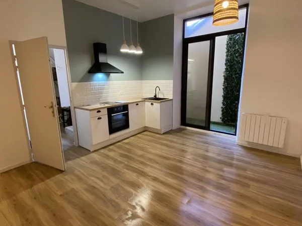 Appartement 2 pièces - 42 m2 - libre - 520 CC