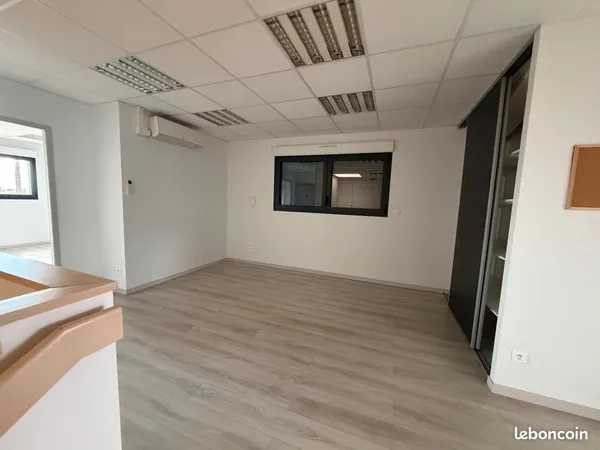🏢 bureaux etat neuf à louer à niort - emplacement stratégique & accessibilité pmr