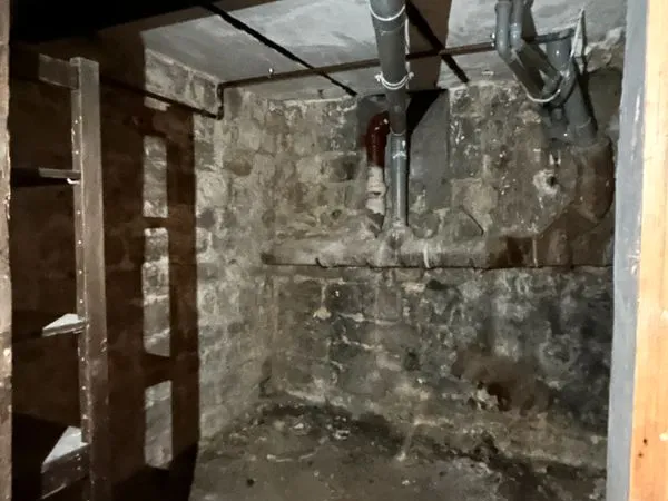 Rare à Neuilly sur Seine : Grande cave 6,7 m², sans frais d'agence