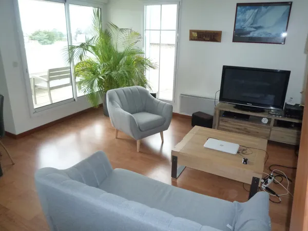 SAINT MALO A LOUER APPARTEMENT T4 MEUBLE EN DUPLEX TERRASSE PLACE DE PARKING