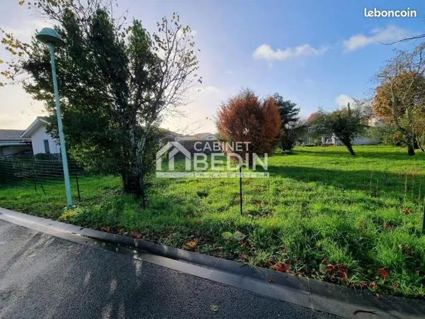 Terrain 804 m² Biganos