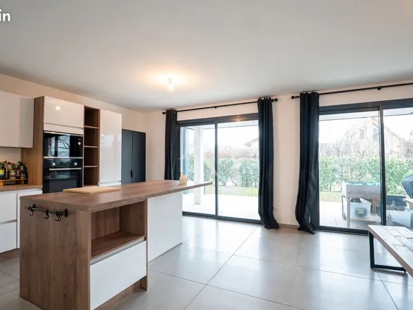 Appartement 4 pièces 94 m²