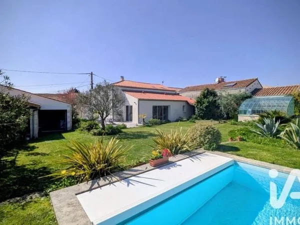 Maison 6 pièces 146 m²