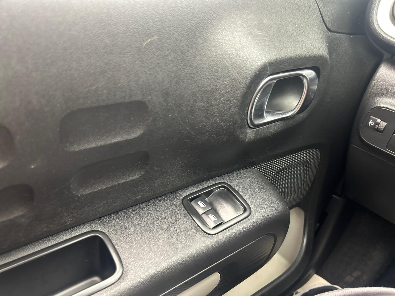 Citroën C3 puretech 83 ch bvm5 you — photo 29