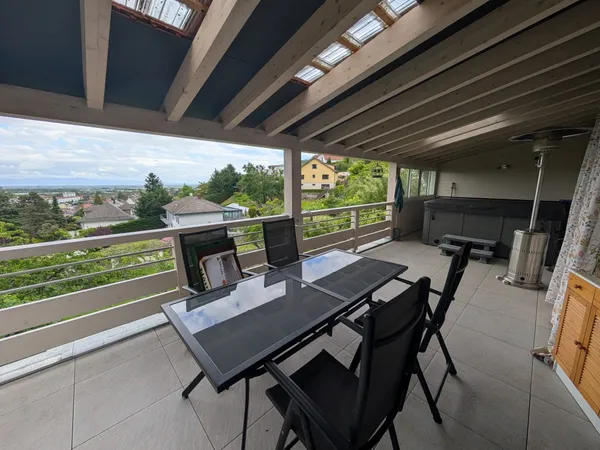 Maison de caractère de 240 m² avec vue exceptionnelle sur la p