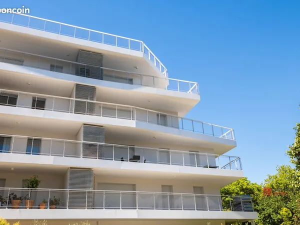 Appartement 5 pièces 150 m²