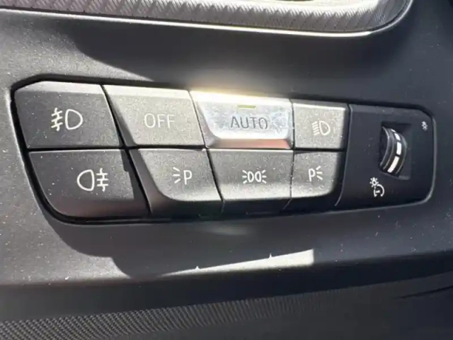 Bmw Serie 1 série 1 118da 150ch m sport 8cv — photo 10