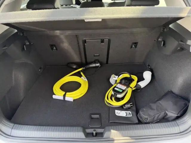 Volkswagen Golf 1.5 ehybrid 204 dsg6 — photo 42