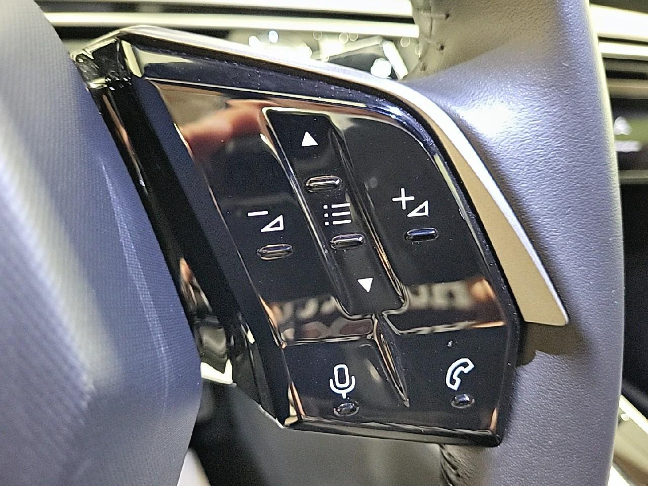Peugeot 3008 hybrid 145 e-dcs6 allure — photo 19