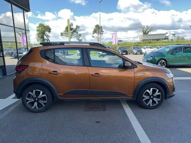 Dacia Sandero eco-g 100 — photo 8
