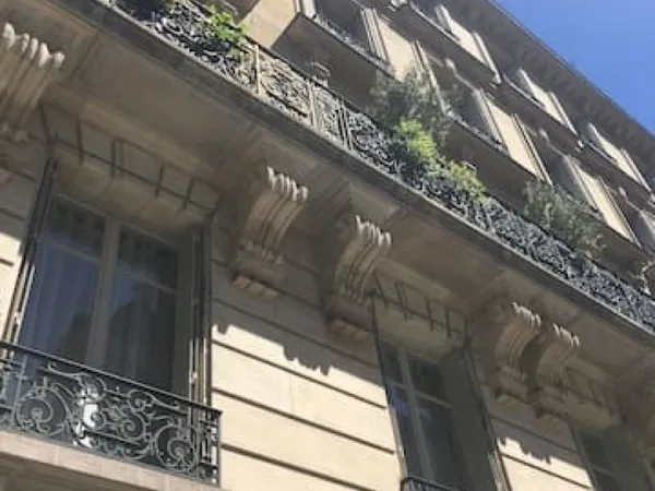 Loue appartement meublé 38m² Paris charme entre Trocadéro / Iéna/Arc de triomphe 1590€