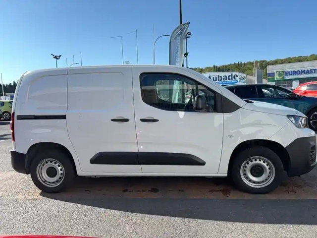 Peugeot Partner fourgon standard 650 kg bluehdi 100 s&amp;s bvm6 — photo 13